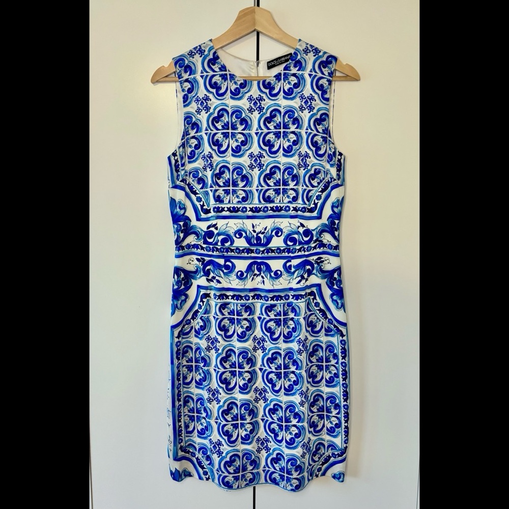 Dolce & Gabbana Blue and White Silk Majolica Tile Print Midi Sheath Dress IT 44